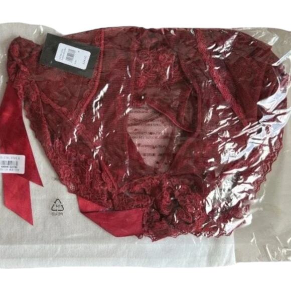 Frederick’s of Hollywood Deep Red Mesh Teddy, S - Picture 11 of 11